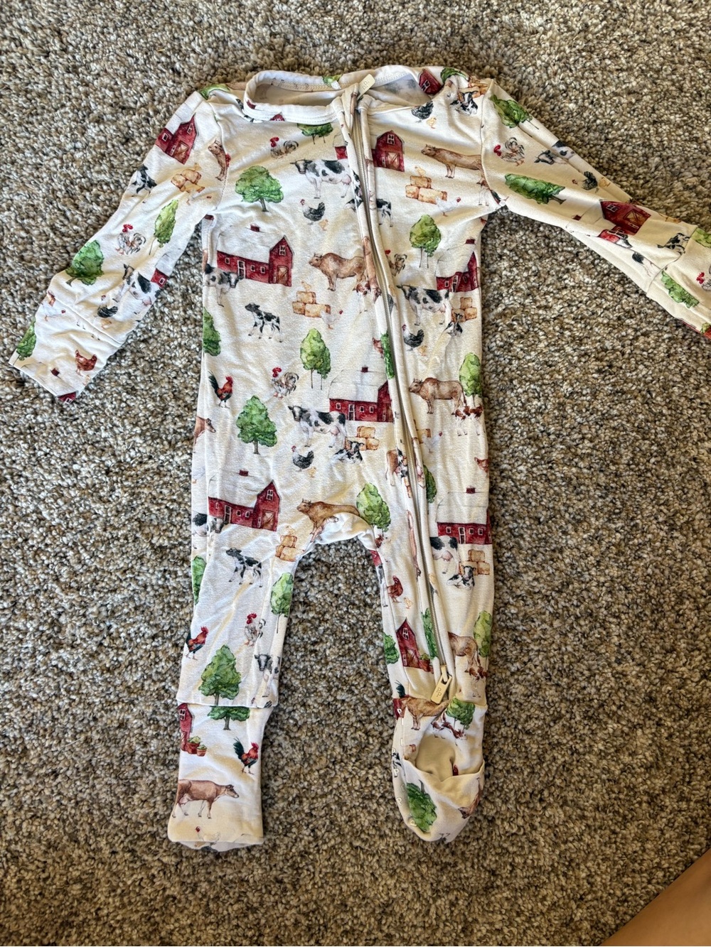 Posh Peanut White Farm Animal Zippered Footie